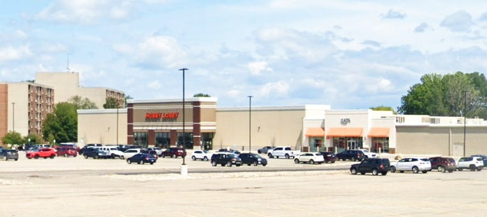 K-Mart (Kmart) - Mount Pleasant - 2125 S Mission St (newer photo)